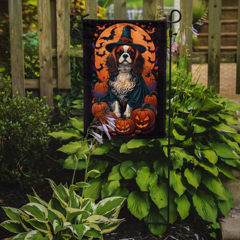 Cavalier Spaniel Witchy Halloween Garden Flag – Witch Dog with Pumpkins, Bats & Jack-o'-Lanterns