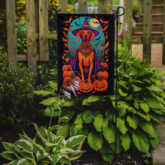 Vizsla Witchy Halloween Garden Flag – Witch Dog with Pumpkins, Bats & Jack-o'-Lanterns