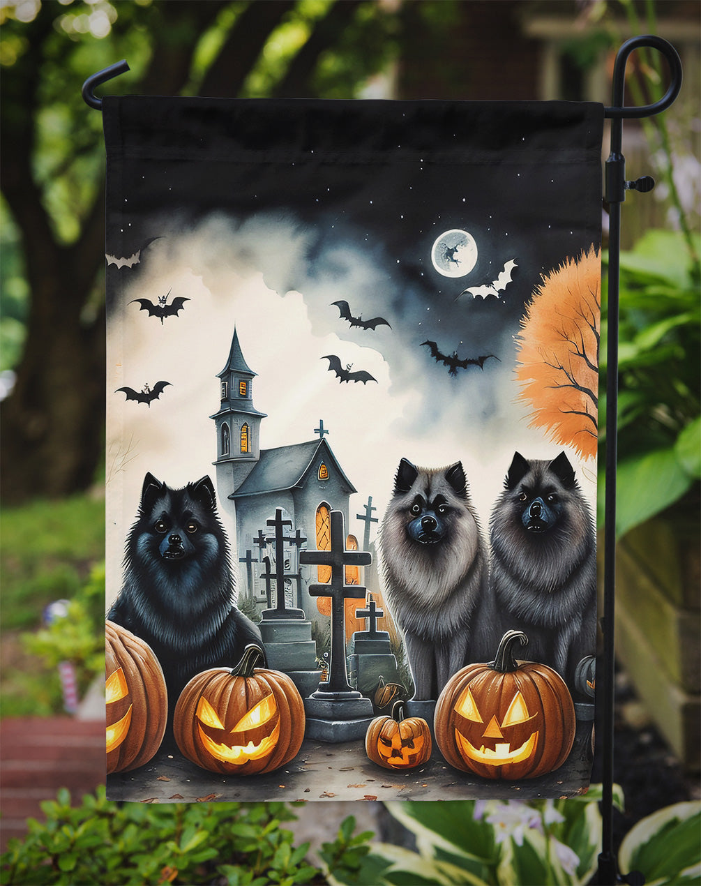 Keeshond Spooky Halloween Garden Flag – Dog in Cemetery Scene