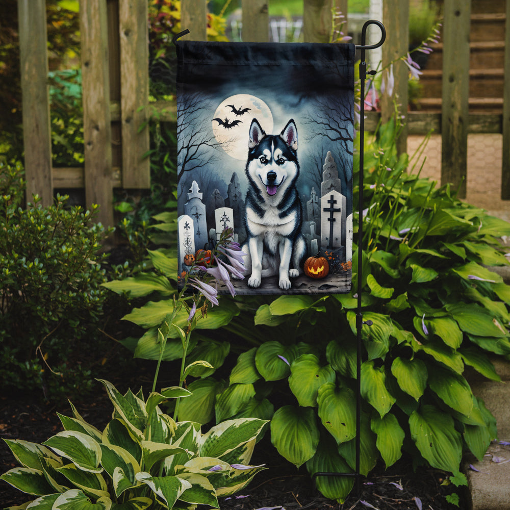 Siberian Husky Spooky Halloween Garden Flag – Dog in Cemetery Scene