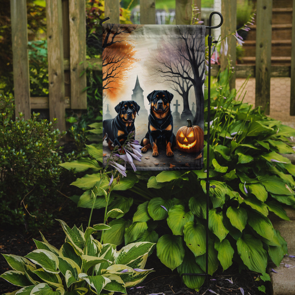 Rottweiler Spooky Halloween Garden Flag – Dog in Cemetery Scene