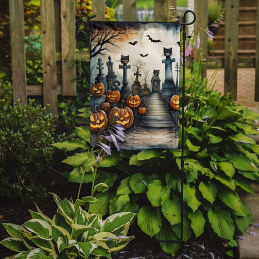 Cat Cemetery Spooky Halloween Garden Flag – Outdoor Decorative Yard Flag