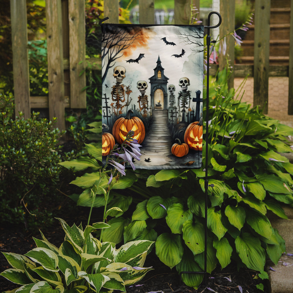 Skeleton Spooky Halloween Garden Flag – Outdoor Decorative Yard Flag