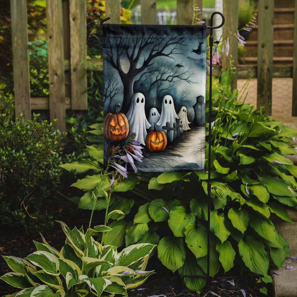 Ghosts Spooky Halloween Garden Flag – Outdoor Decorative Yard Flag