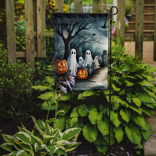 Ghosts Spooky Halloween Garden Flag – Outdoor Decorative Yard Flag
