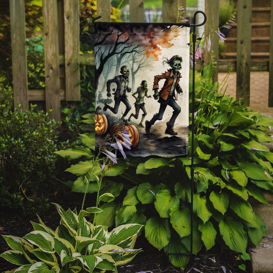 Zombies Spooky Halloween Garden Flag – Outdoor Decorative Yard Flag
