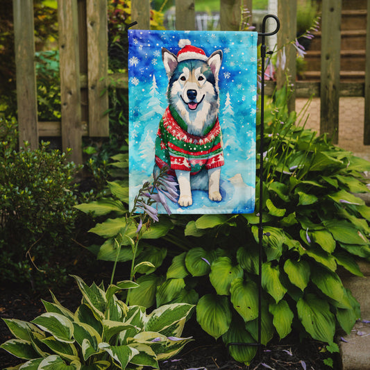 Alaskan Malamute Christmas Garden Flag – Cozy Dog Holiday Decor with Tree & Presents