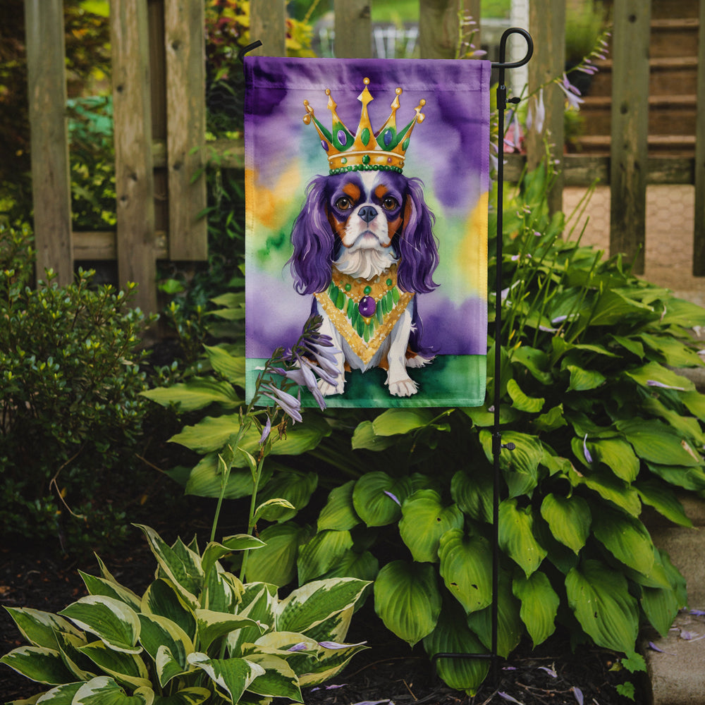 Cavalier Spaniel King of Mardi Gras Garden Flag - Vibrant Dog-Themed Yard Decor by Caroline's Treasures
