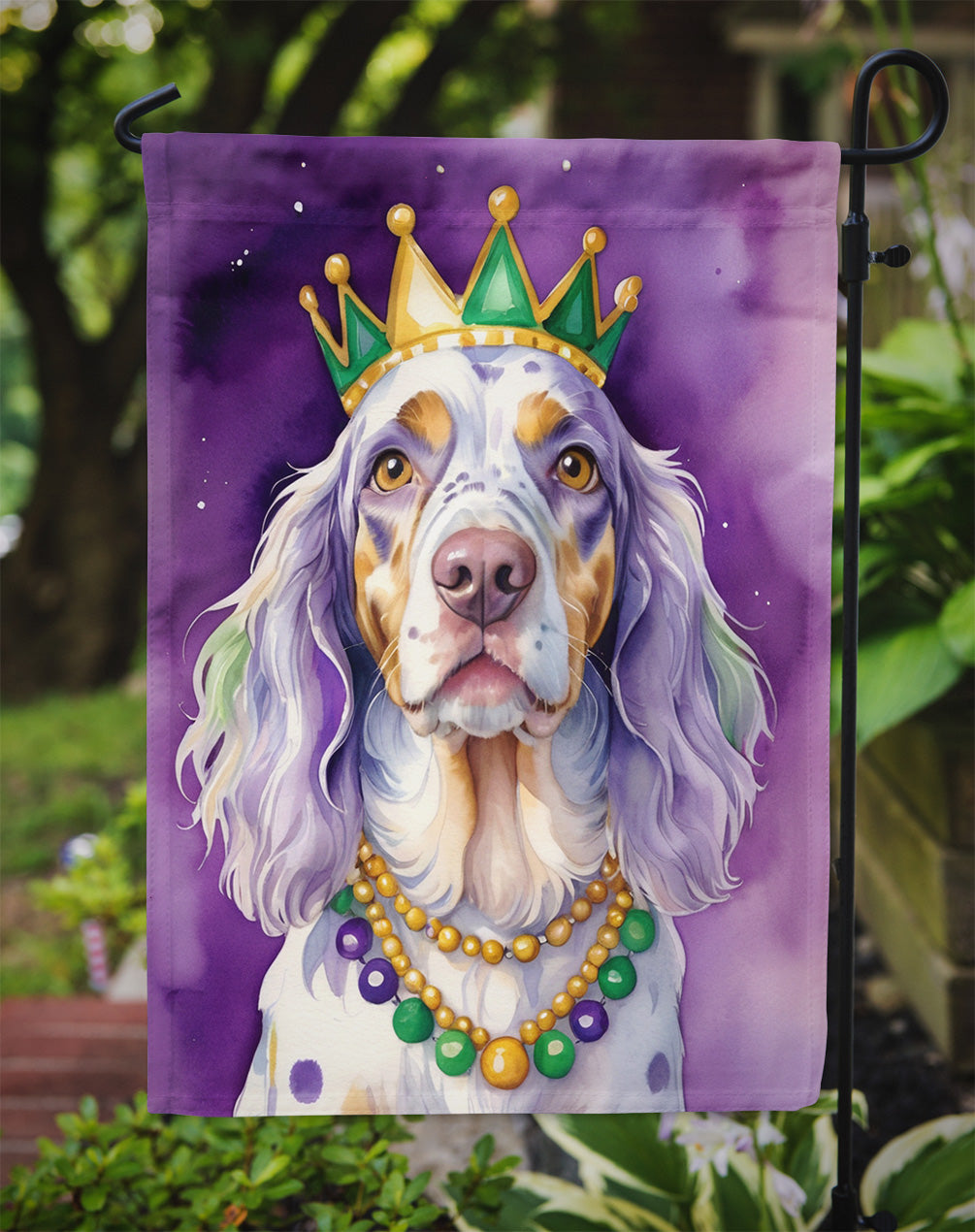 English Setter King of Mardi Gras Garden Flag - Vibrant Dog-Themed Yard Decor by Caroline's Treasures