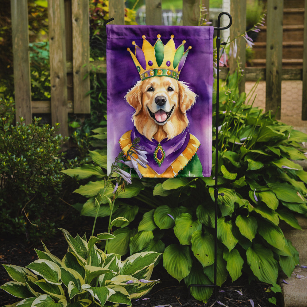 Golden Retriever King of Mardi Gras Garden Flag - Vibrant Dog-Themed Yard Decor by Caroline's Treasures