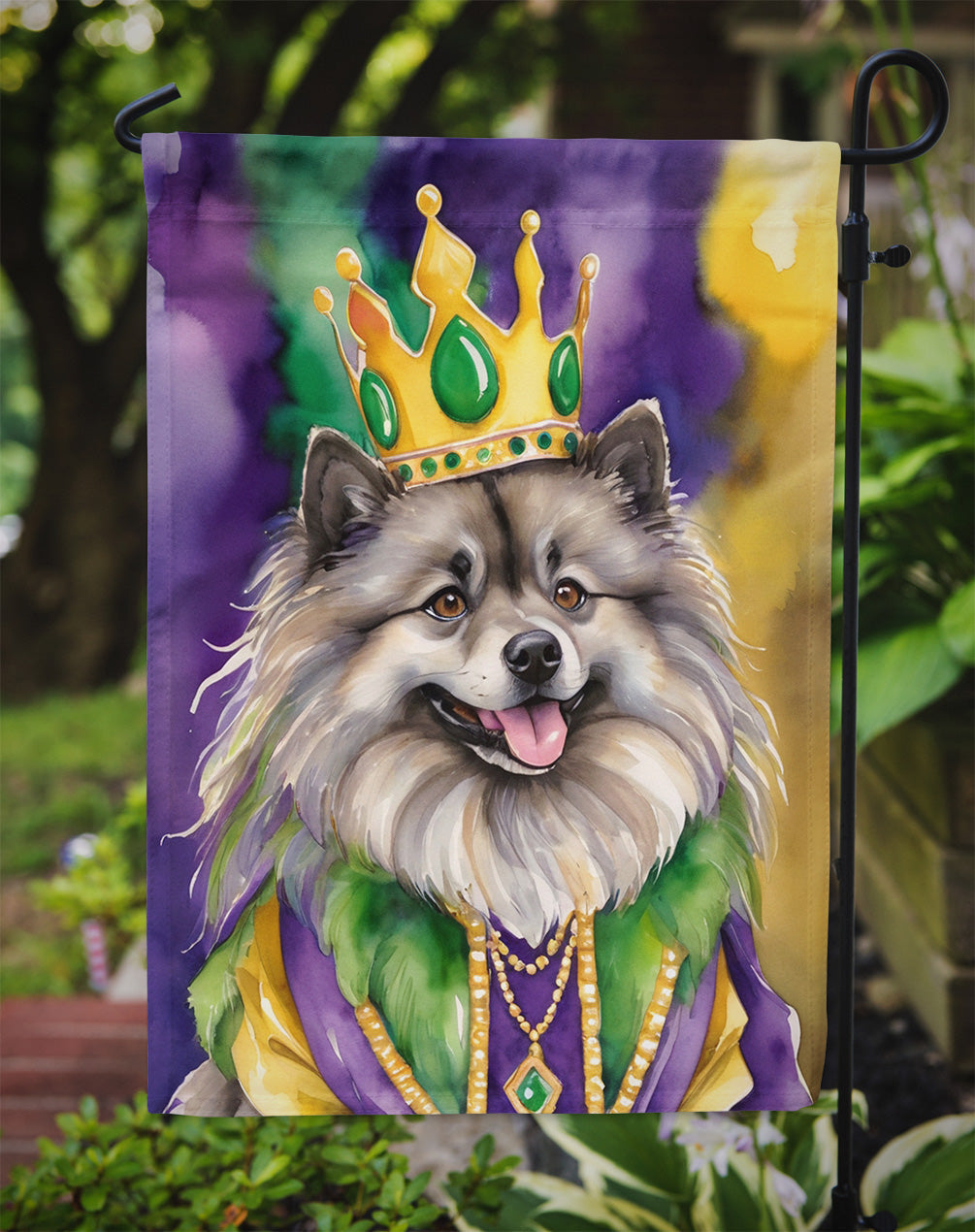 Keeshond King of Mardi Gras Garden Flag - Vibrant Dog-Themed Yard Decor by Caroline's Treasures