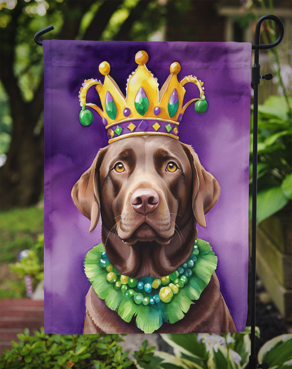 Labrador Retriever King of Mardi Gras Garden Flag - Vibrant Dog-Themed Yard Decor by Caroline's Treasures