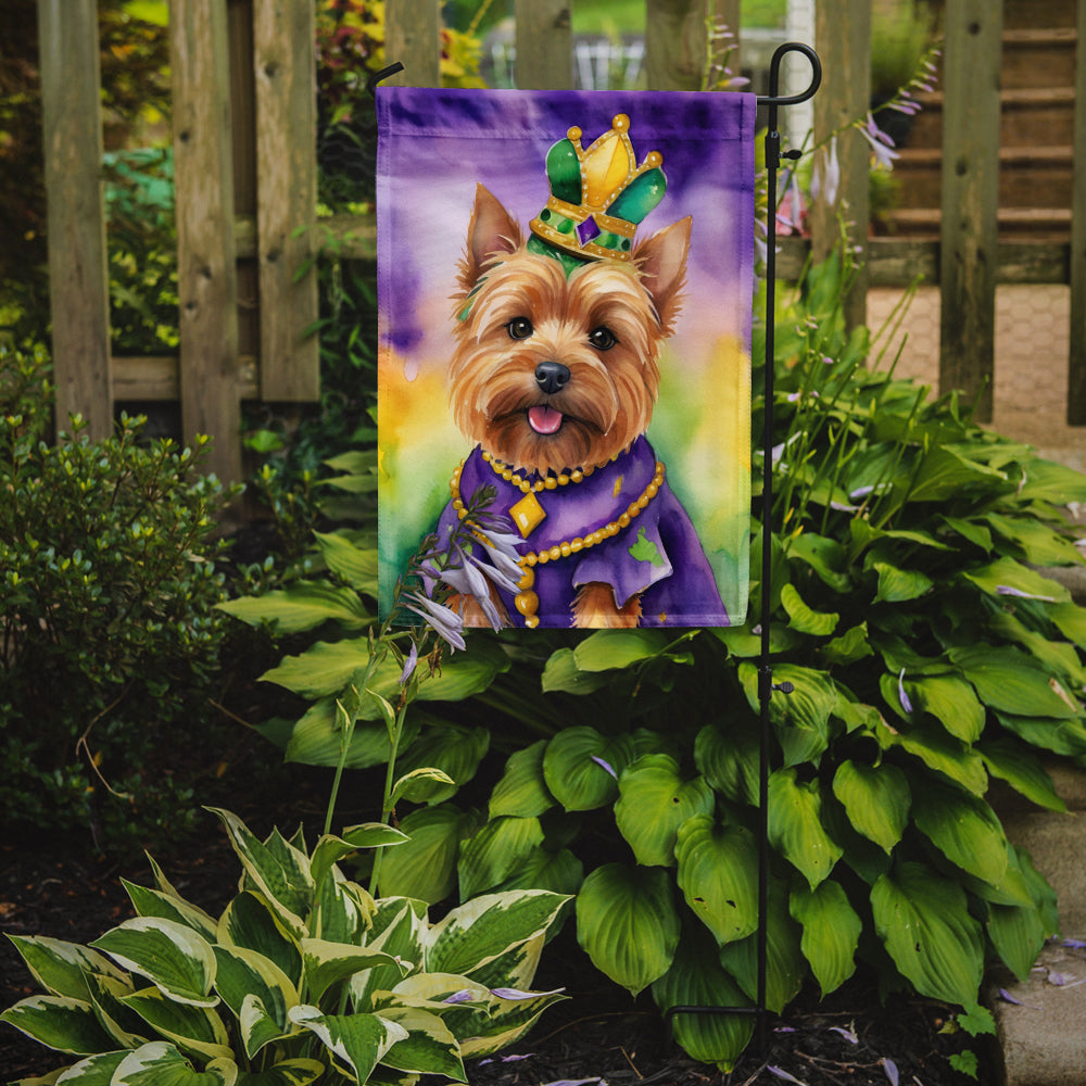 Norwich Terrier King of Mardi Gras Garden Flag - Vibrant Dog-Themed Yard Decor by Caroline's Treasures