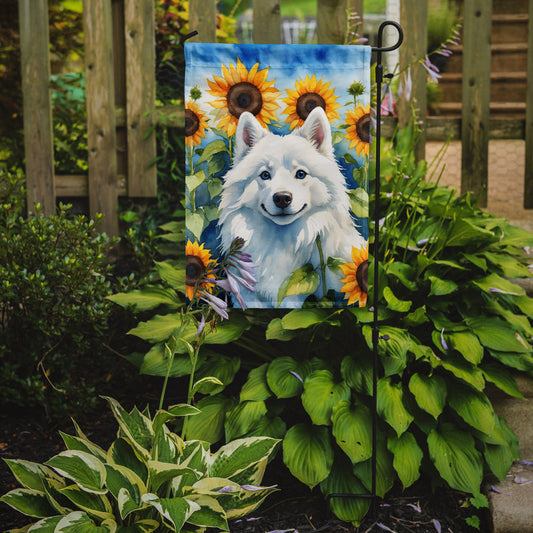American Eskimo in Sunflowers Garden Flag – Bright Dog-Themed Yard Decor
