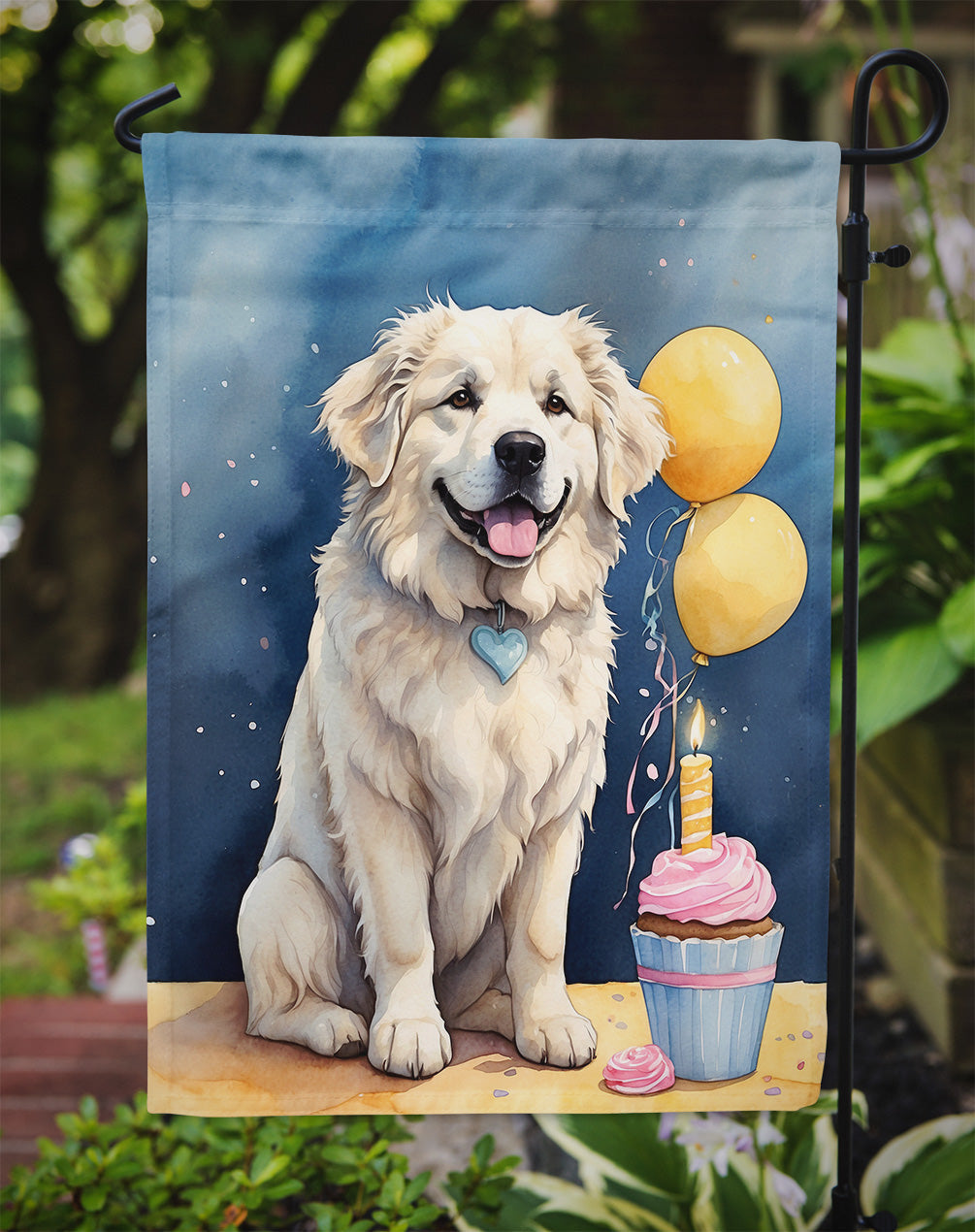 Great Pyrenees Happy Birthday Garden Flag –  Garden Flag by Caroline's Treasures