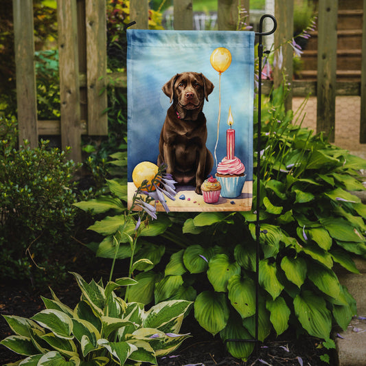 Chocolate Labrador Retriever Happy Birthday Garden Flag –  Garden Flag by Caroline's Treasures