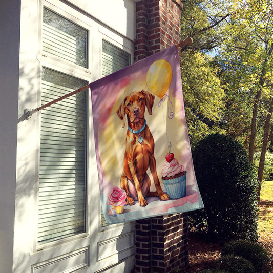 Vizsla Happy Birthday House Flag