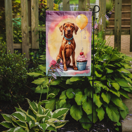 Vizsla Happy Birthday Garden Flag –Dog Birthday Cupcake Yard Decor with Balloons