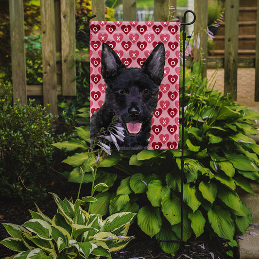 Australian Kelpie Hearts Love Valentine's Day Garden Flag – Decorative Outdoor Yard Flag