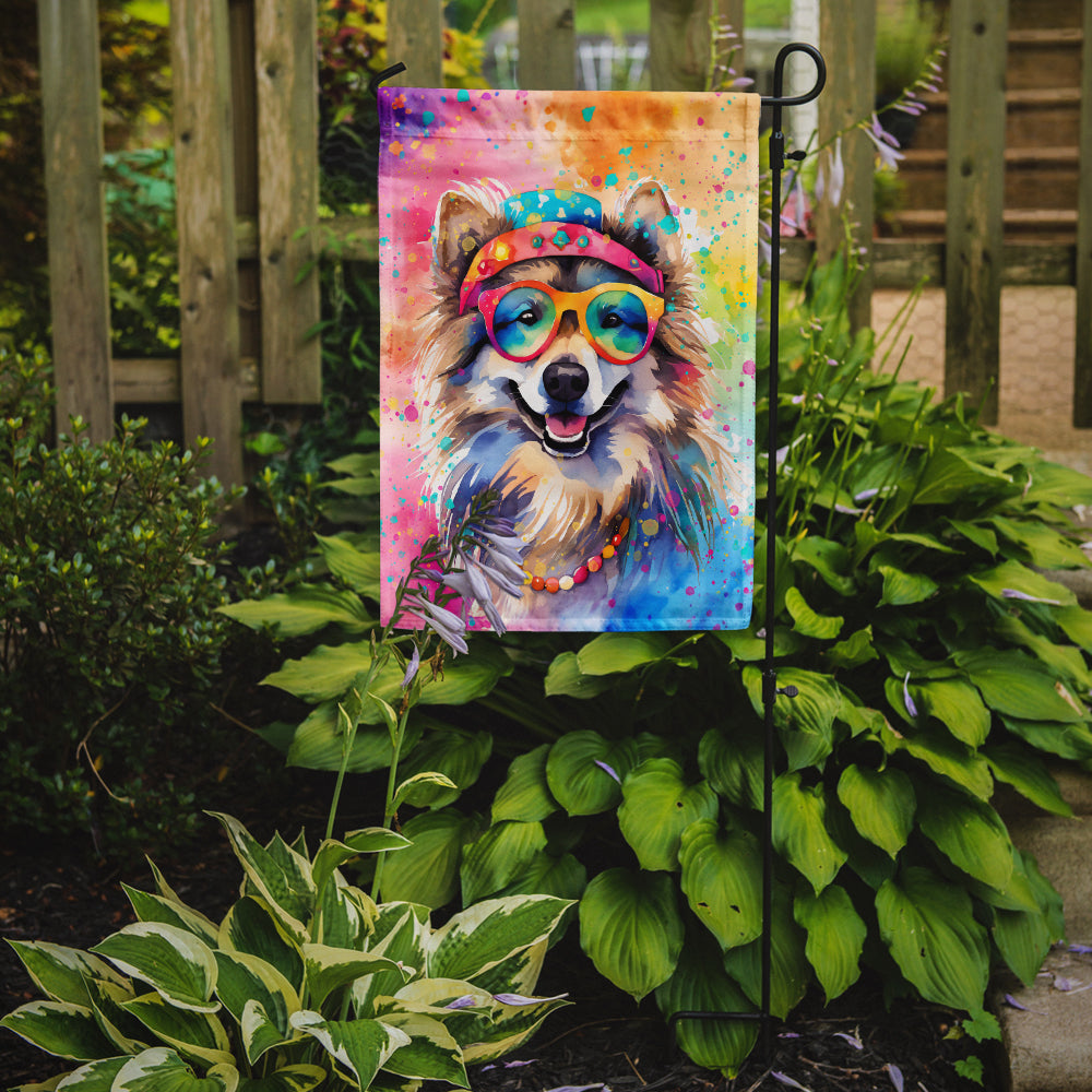 Keeshond Hippie Dawg Garden Flag – Retro Dog with Sunglasses & Multicolored Background