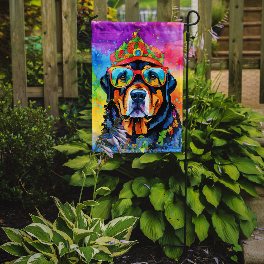 Rottweiler Hippie Dawg Garden Flag – Retro Dog with Sunglasses & Multicolored Background