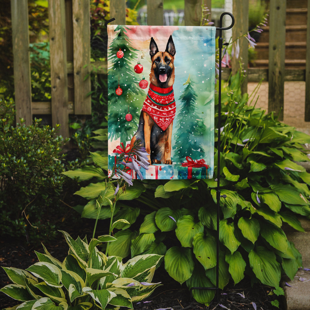 Belgian Malinois Christmas Garden Flag – Cozy Dog Holiday Decor with Tree & Presents