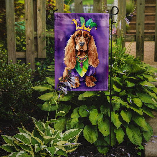 English Cocker Spaniel King of Mardi Gras Garden Flag - Vibrant Dog-Themed Yard Decor by Caroline's Treasures