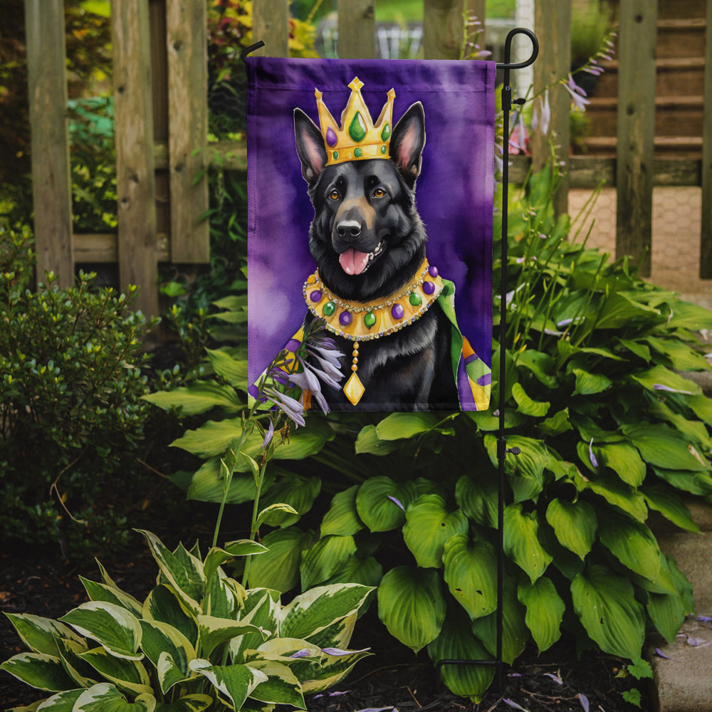 Black German Shepherd King of Mardi Gras Garden Flag - Vibrant Dog-Themed Yard Decor by Caroline's Treasures