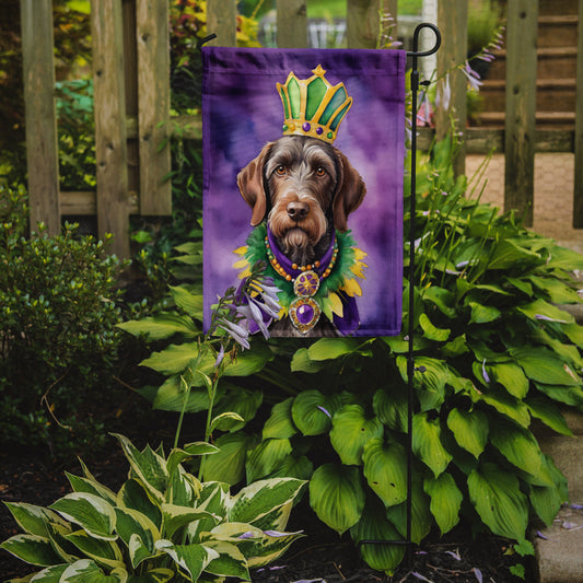 German Wirehaired Pointer King of Mardi Gras Garden Flag - Vibrant Dog-Themed Yard Decor by Caroline's Treasures