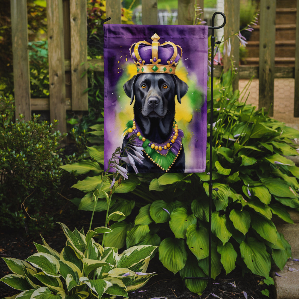 Labrador Retriever King of Mardi Gras Garden Flag - Vibrant Dog-Themed Yard Decor by Caroline's Treasures