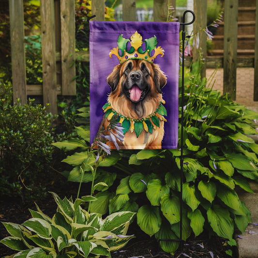 Leonberger King of Mardi Gras Garden Flag - Vibrant Dog-Themed Yard Decor by Caroline's Treasures