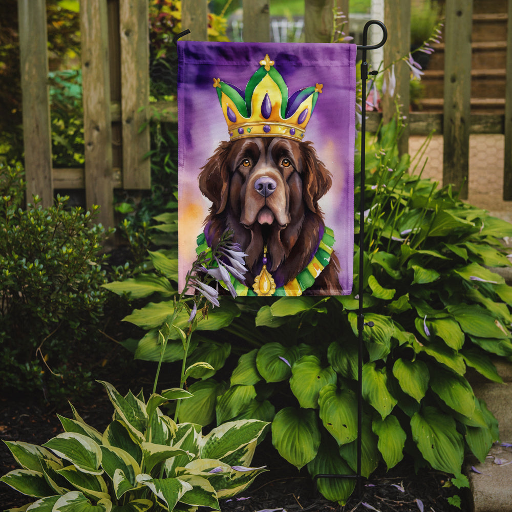 Newfoundland King of Mardi Gras Garden Flag - Vibrant Dog-Themed Yard Decor by Caroline's Treasures
