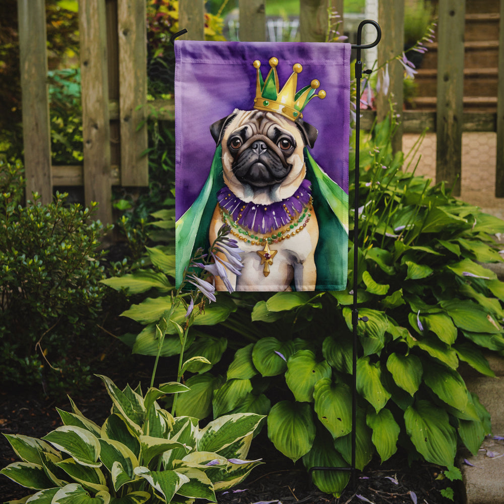 Pug King of Mardi Gras Garden Flag - Vibrant Dog-Themed Yard Decor by Caroline's Treasures