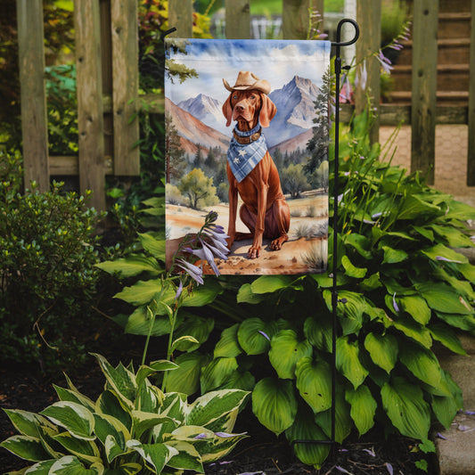 Vizsla Cowboy Welcome Garden Flag – Western Dog Yard Decor with Mountain Landscape