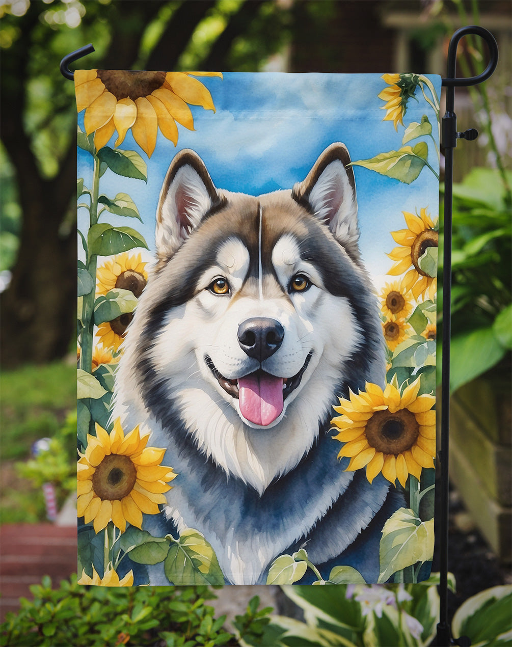 Alaskan Malamute in Sunflowers Garden Flag – Bright Dog-Themed Yard Decor
