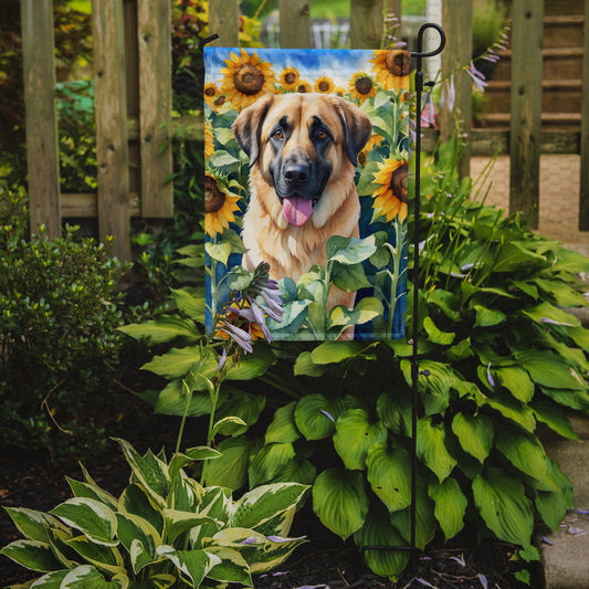 Anatolian Shepherd in Sunflowers Garden Flag – Bright Dog-Themed Yard Decor