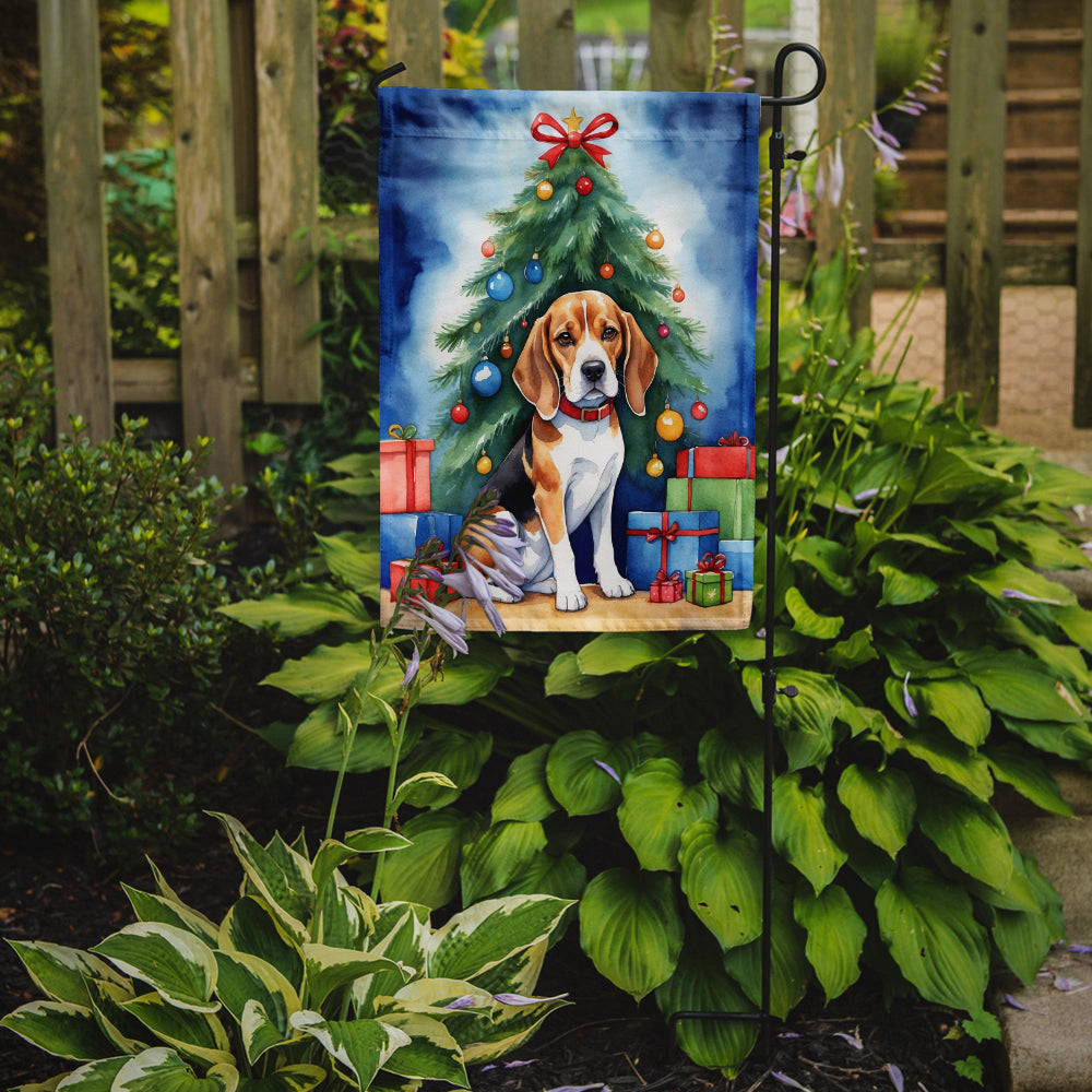 Beagle Christmas Garden Flag – Dog in Reindeer Antlers with Tree & Gifts