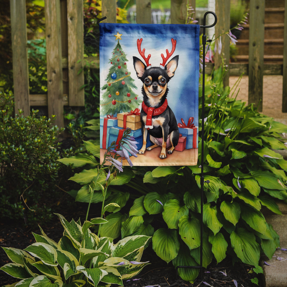 Black and Tan Chihuahua Christmas Garden Flag – Dog in Reindeer Antlers with Tree & Gifts
