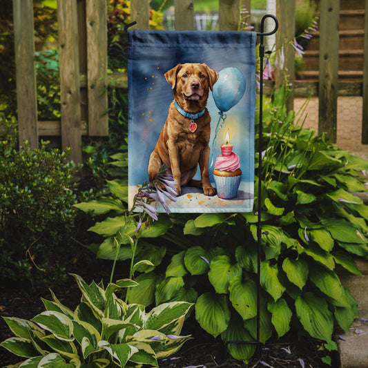 Chesapeake Bay Retriever Happy Birthday Garden Flag –Dog Birthday Cupcake Yard Decor with Balloons