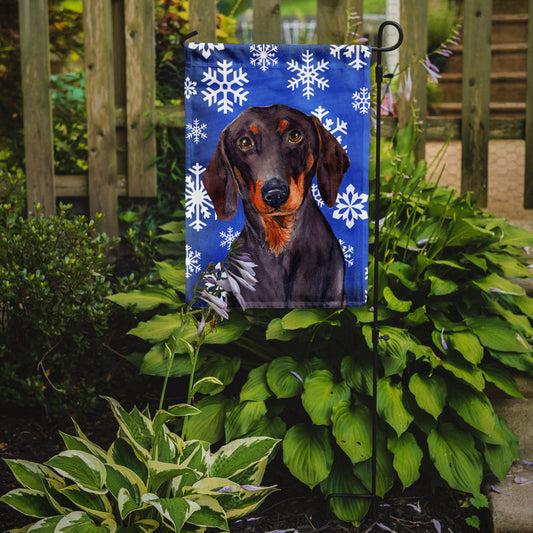 Dachshund Winter Snowflakes Holiday Garden Flag – Decorative Outdoor Yard Flag