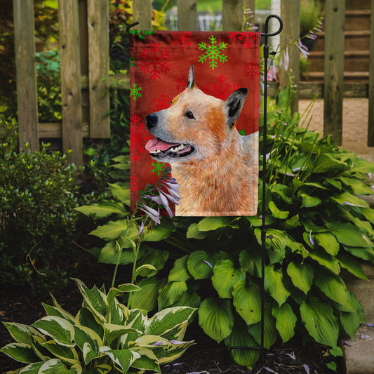 Australian Cattle Dog Red Green Snowflakes Christmas Garden Flag – Decorative Outdoor Yard Flag