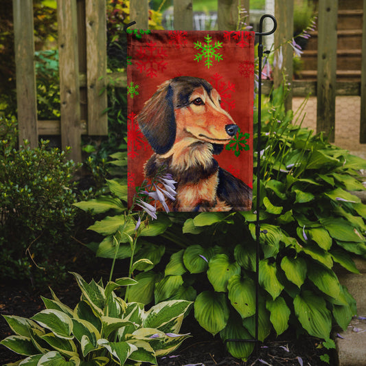Dachshund Red and Green Snowflakes Holiday Christmas Garden Flag – Decorative Outdoor Yard Flag