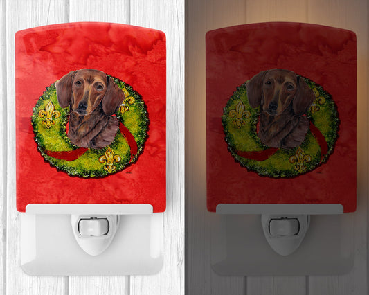 Dachshund Christmas Wreath Ceramic Night Light SC9105CNL