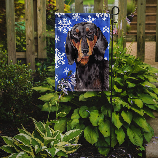 Dachshund Winter Snowflakes Holiday Garden Flag – Decorative Outdoor Yard Flag