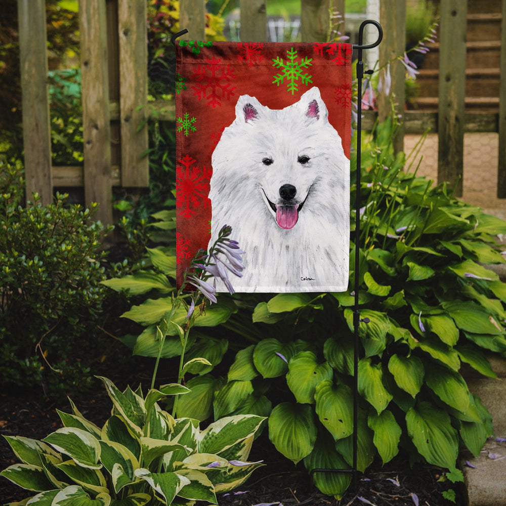 American Eskimo Red and Green Snowflakes Holiday Christmas Garden Flag – Decorative Outdoor Yard Flag