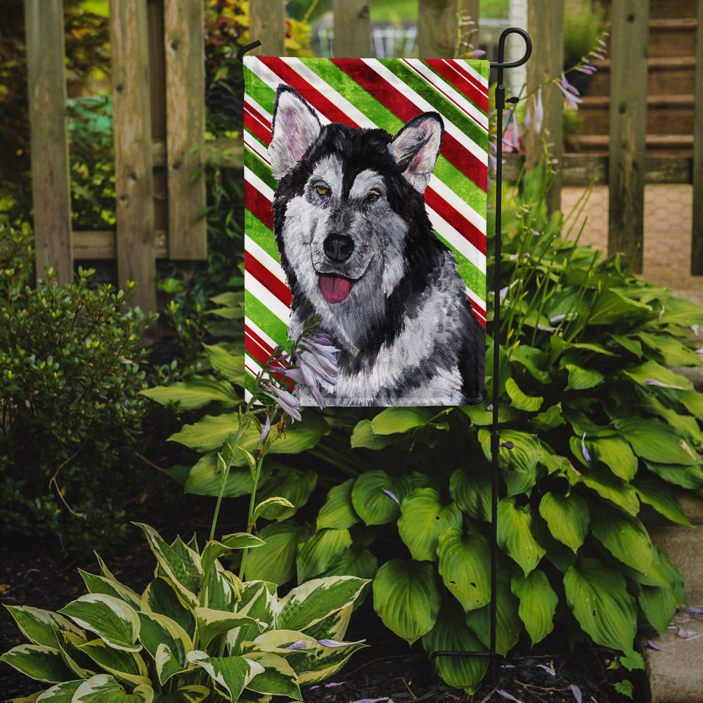 Alaskan Malamute Candy Cane Holiday Christmas Garden Flag – Decorative Outdoor Yard Flag SC9490GF