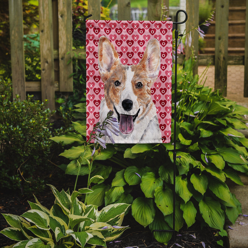 Cardigan Corgi Hearts and Love Garden Flag – Decorative Outdoor Yard Flag SC9696GF
