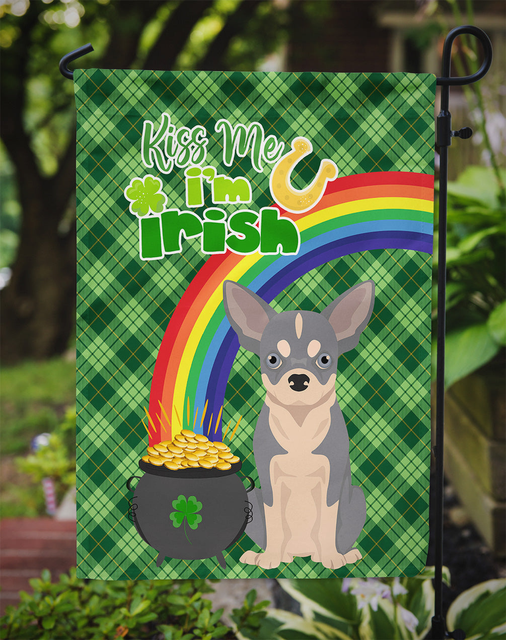Blue and White Chihuahua St. Patrick's Garden Flag – "Kiss Me I’m Irish" with Pot of Gold & Rainbow