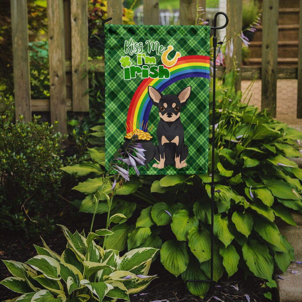 Black and Cream Chihuahua St. Patrick's Garden Flag – "Kiss Me I’m Irish" with Pot of Gold & Rainbow