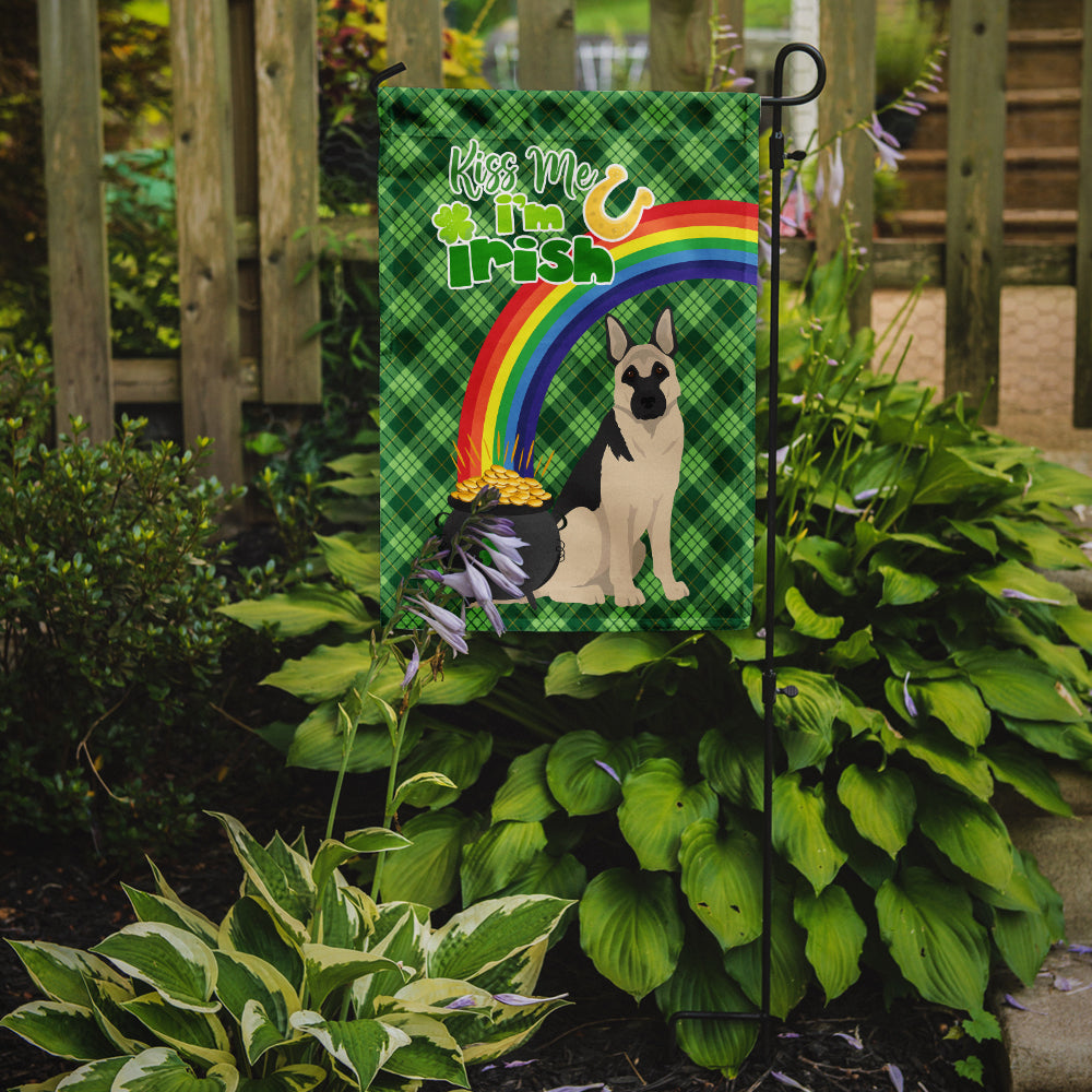Black and Silver German Shepherd St. Patrick's Garden Flag – "Kiss Me I’m Irish" with Pot of Gold & Rainbow